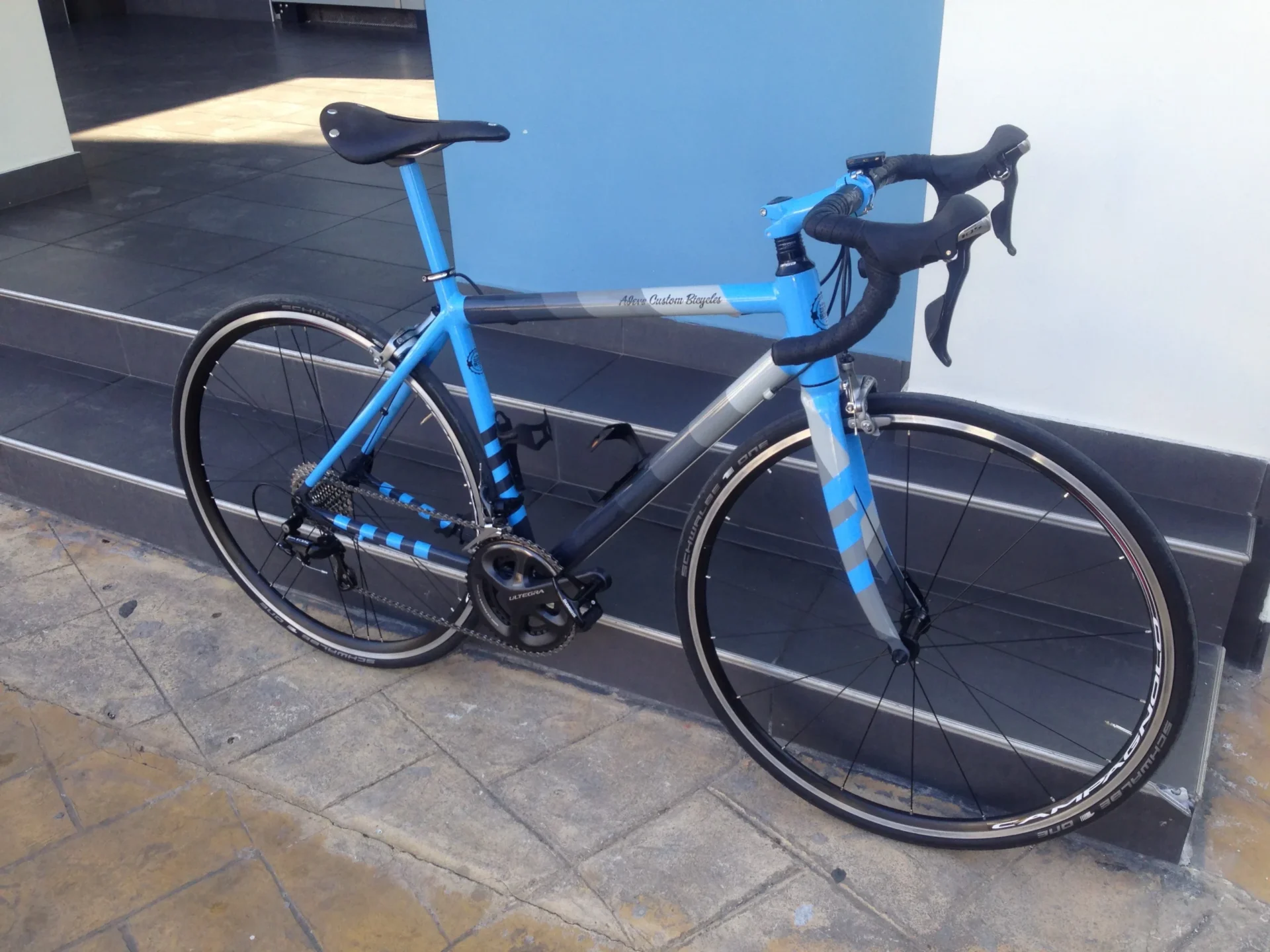 Custom βαφή σε IDEAL STAGE από Athens Custom Bicycles