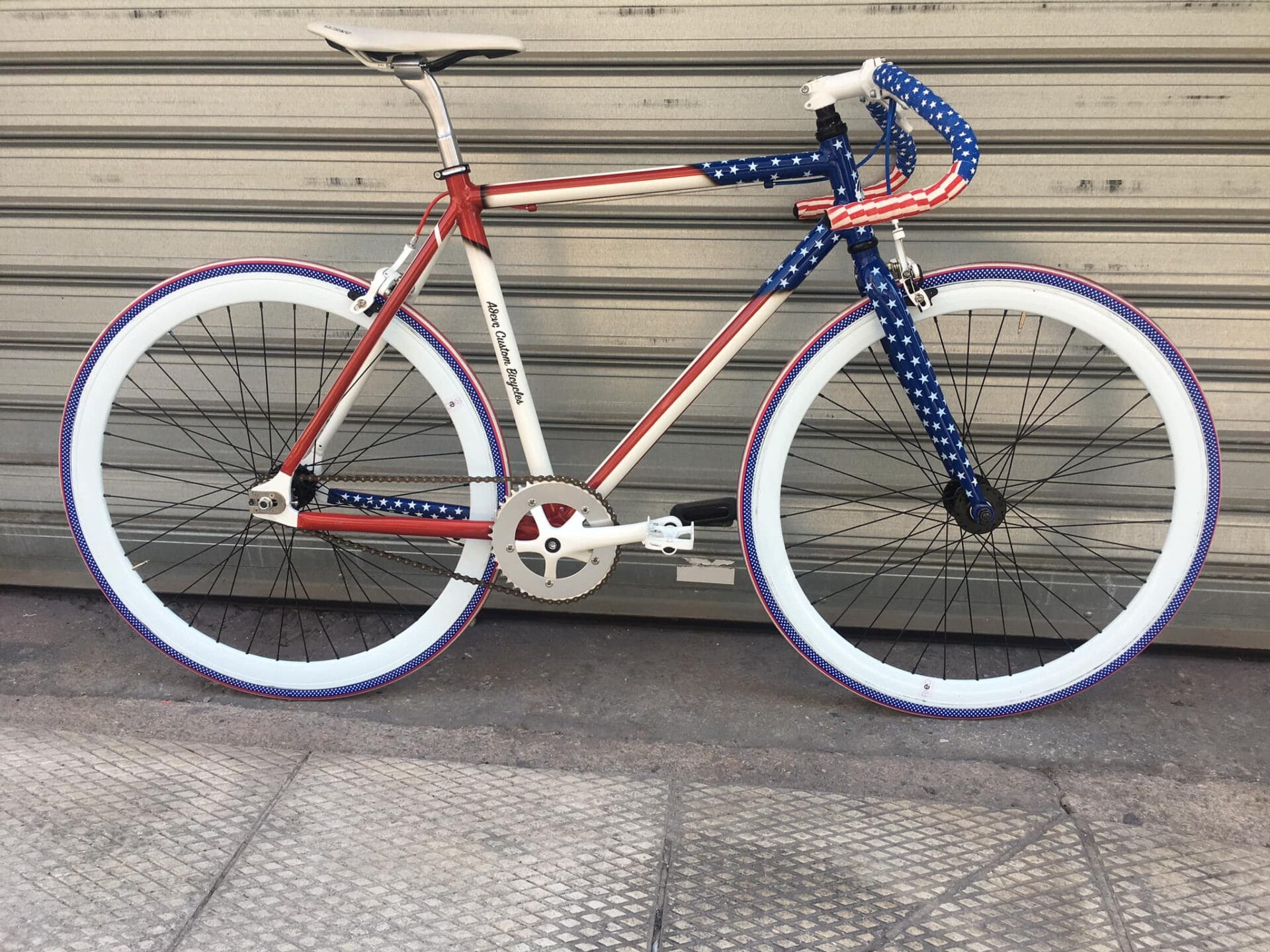 Unique American theme bicycle σε outdoor φωτογράφιση